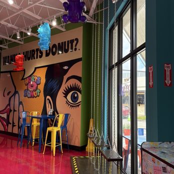 Hurts Donut - Swings - Donuts Near Me - Plantation, Florida