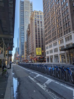 邦楽 New York Fashion District Garment District, 15 W 36th St, New York, NY 10018, US