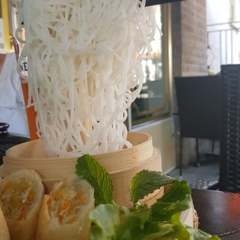 Royal DT - Flying Noodles - Cafes Near Me - Langenburg, BW