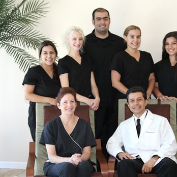 Amik Maytesyan, DDS - Dr. Amik Maytesyan DDS with his office staff - Cosmetic Dentists Near Me - Reseda, California Amik Maytesyan, DDS - Dr. Amik Maytesyan DDS with his office staff - Cosmetic Dentists Near Me - Reseda, California