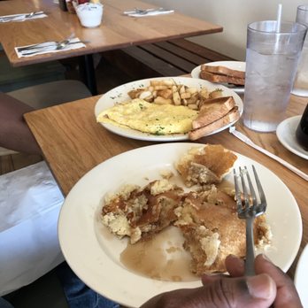 Cafe Americana 2 - Breakfast & Brunch Near Me - Kennett Square, Pennsylvania