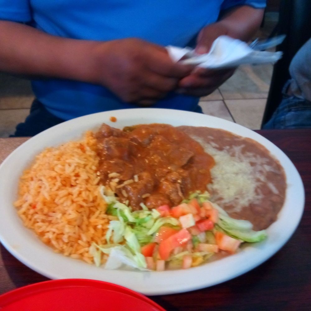 Sierra's - Carne guisada - Mexican Near Me - Georgetown, Texas