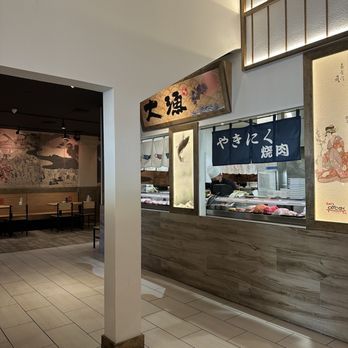 Eat's Ayce Sushi - Japanese Near Me - Alhambra, California