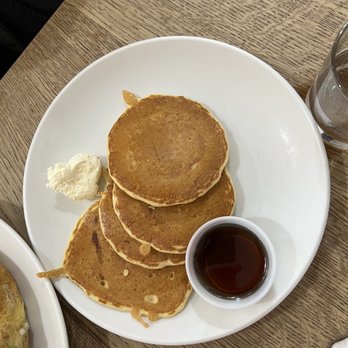 Original Pancake House - Silver Dollar Pancake - Breakfast & Brunch Near Me - Edgewater, New Jersey