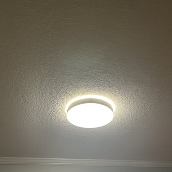 EChiBon Electric - Fixed light! - Electricians Near Me