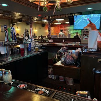 Foxhole Pizza And Pub - Facing the bar and restaurant - Pizza Near Me - McHenry, Illinois