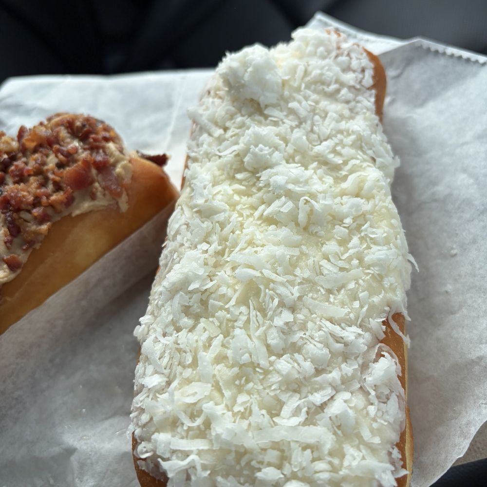 8 Sisters Bakery - Coconut creamstick - Bakeries Near Me - Mount Gilead, Ohio 8 Sisters Bakery - Coconut creamstick - Bakeries Near Me - Mount Gilead, Ohio