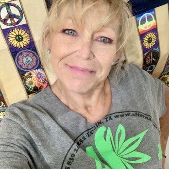Alternative Solutions CBD Shop - 3 Delta 9 and I'm feelin fine 3 - Head Shops Near Me - Seguin, Texas