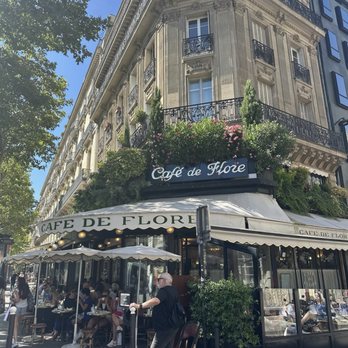 Café de Flore - Cafes Near Me - Paris, 75 Café de Flore - Cafes Near Me - Paris, 75