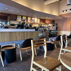 Starbucks - Front cashier window