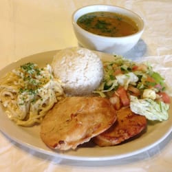 Los Recuerdos Colombian Restaurant