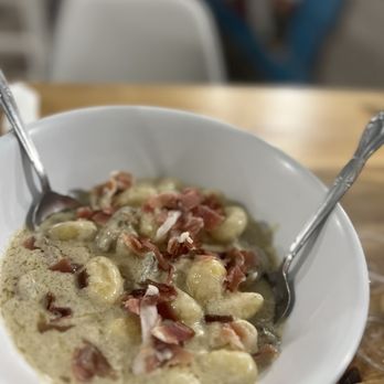 La Bella Napoli - Gnocchi Al Tartufo Pasta - Pizza Near Me - Torrance, California
