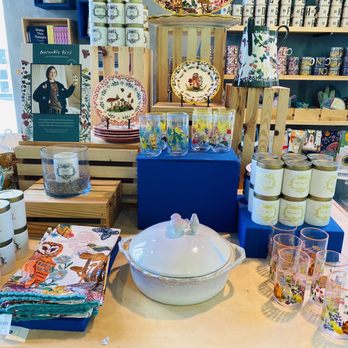 Anthropologie - Accessories Near Me - Fairfax, Virginia Anthropologie - Accessories Near Me - Fairfax, Virginia