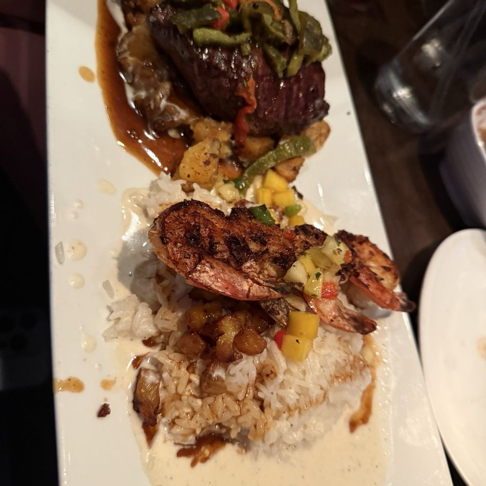 Luna Modern Mexican Kitchen - Mar Y Tierra Duet - Mexican Near Me - Corona, California Luna Modern Mexican Kitchen - Mar Y Tierra Duet - Mexican Near Me - Corona, California