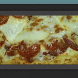 Pepperoni pizza Pepperoni pizza