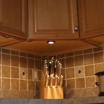 305 Power - Under cabinet lights - Electricians Near Me - Miami, Florida 305 Power - Under cabinet lights - Electricians Near Me - Miami, Florida