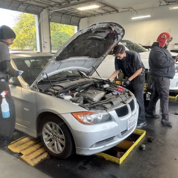 Jiffy Lube - BMW l, oil change, and more!! - Auto Repair Near Me - Sacramento, California Jiffy Lube - BMW l, oil change, and more!! - Auto Repair Near Me - Sacramento, California