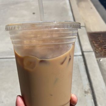 Das Kaffee Haus - Iced Irish cream latte - Coffee & Tea Near Me - Blue Ridge, Georgia Das Kaffee Haus - Iced Irish cream latte - Coffee & Tea Near Me - Blue Ridge, Georgia