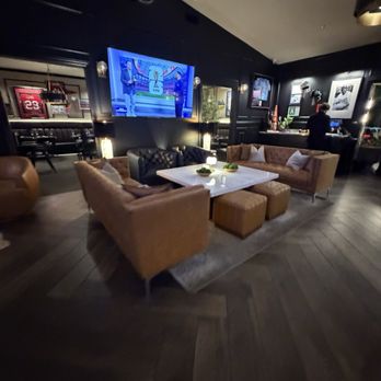 Coach's Tavern - Sports Bars Near Me - Palmdale, California Coach's Tavern - Sports Bars Near Me - Palmdale, California