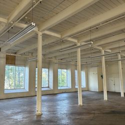 Cabot Mill Antiques - In between space