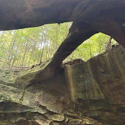 Natural Bridge Park - Natural bridge