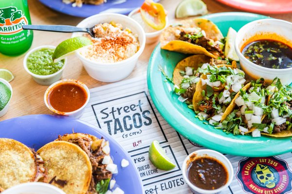 La Calle Tacos by null