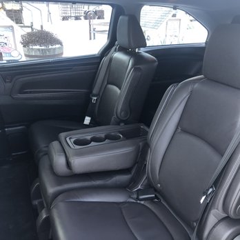 Berkshire Trips - Limos Near Me Berkshire Trips - Limos Near Me