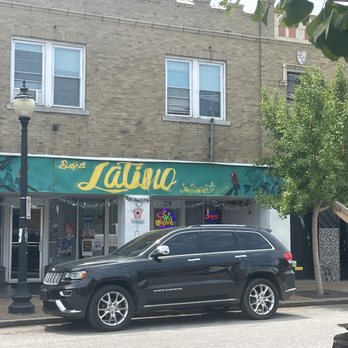 Sueño Latino Restaurant - Exterior - Honduran Near Me - Saint Louis, Missouri Sueño Latino Restaurant - Exterior - Honduran Near Me - Saint Louis, Missouri
