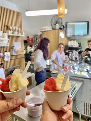 Hila Gelato Caffè by null