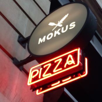 Mokus l'Ecureuil - This is the spot for SPECTACULAR PIZZA, people-watching, and live music. - Italian Near Me - Paris, 75