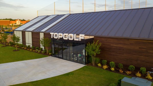 Topgolf by null