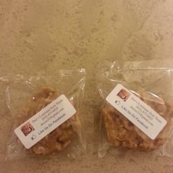 Dee's Louisiana Style Treats - Pecan candy