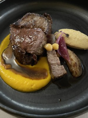 As De Trèfle -Restaurant Gastronomique et Véranda "cuisine d'été" Bernières sur mer, Caen mer. by null