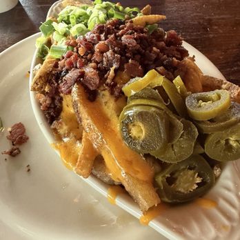 Snuffer's Restaurant & Bar - Loaded cheese fries - American Near Me - Richardson, Texas