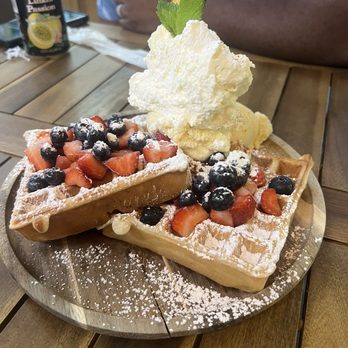 Waffle and Berry - So good not too sweet it was just right! - Waffles Near Me - Honolulu, Hawaii Waffle and Berry - So good not too sweet it was just right! - Waffles Near Me - Honolulu, Hawaii