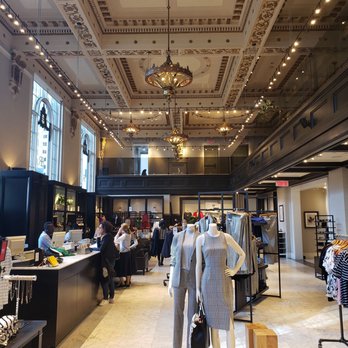 Banana Republic - Accessories Near Me - Montreal, Quebec Banana Republic - Accessories Near Me - Montreal, Quebec