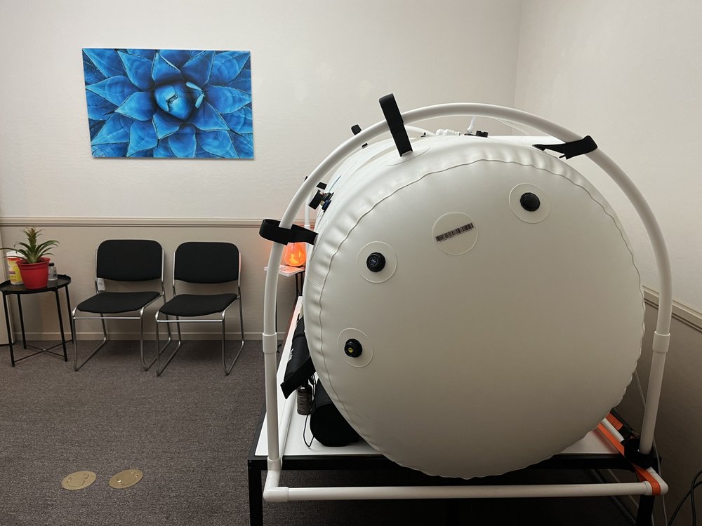 Hyperbaric PLUS 2 Logo