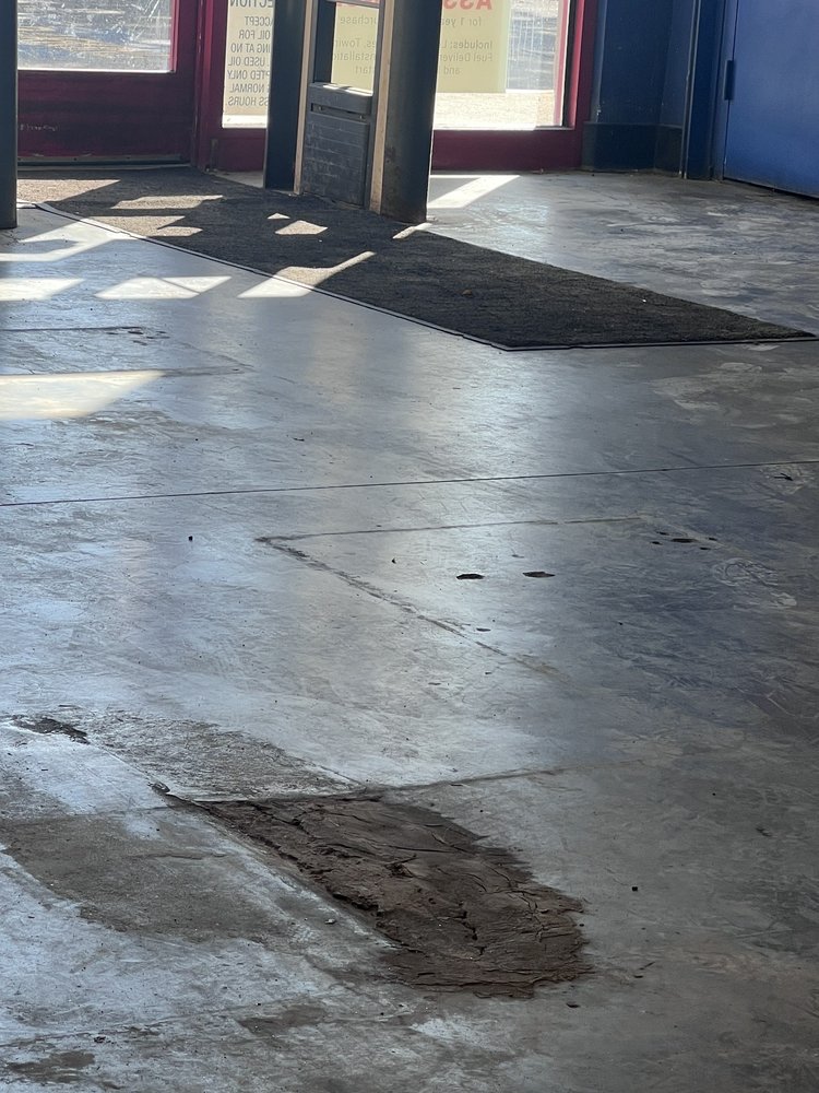 Pep Boys - Disgusting floor with dirt everywhere - Auto Repair Near Me - Patchogue, New York Pep Boys - Disgusting floor with dirt everywhere - Auto Repair Near Me - Patchogue, New York