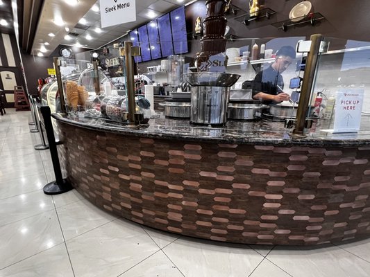 Sleek Creperie & Cafe by null