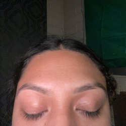 Preety Threading Salon - Eyebrows