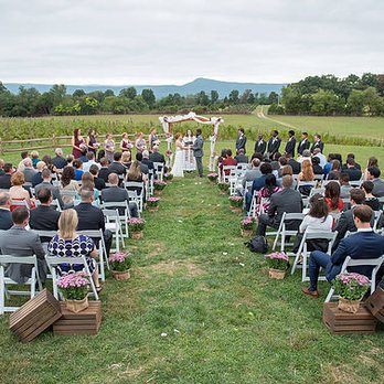 All In Events - Rustic and Romantic Wedding at Faithbrooke Barn and Vineyards in Luray, VA - Wedding Planning Near Me - Arlington, Virginia