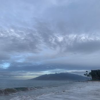 Keawakapu Beach - Mountain, sun, ocean, trees, wind, God - Beaches Near Me - Kihei, Hawaii Keawakapu Beach - Mountain, sun, ocean, trees, wind, God - Beaches Near Me - Kihei, Hawaii