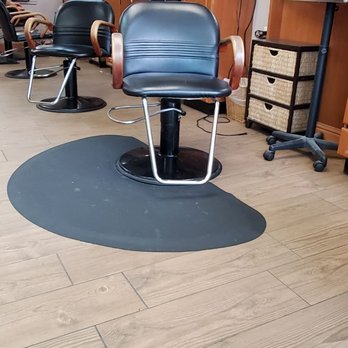 Eyebrow Threading by Saleema - Inside is also a salon - Threading Services Near Me - Hollywood, Florida Eyebrow Threading by Saleema - Inside is also a salon - Threading Services Near Me - Hollywood, Florida
