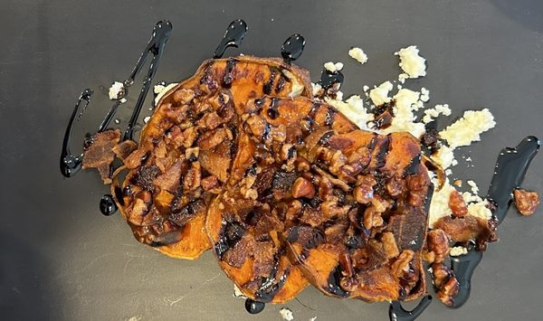 toast + tonic creative kitchen by null