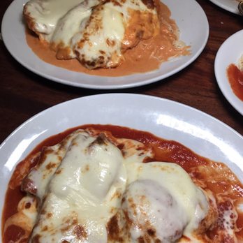 Mama's - Pizza Near Me - Copiague, New York Mama's - Pizza Near Me - Copiague, New York