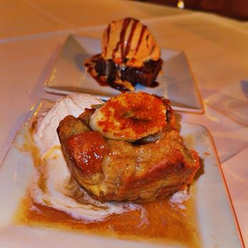 Flight Restaurant and Wine Bar - Bananas Foster Bread Pudding & "The Peanut Shoppe" Brownie - Wine Bars Near Me - Memphis, Tennessee