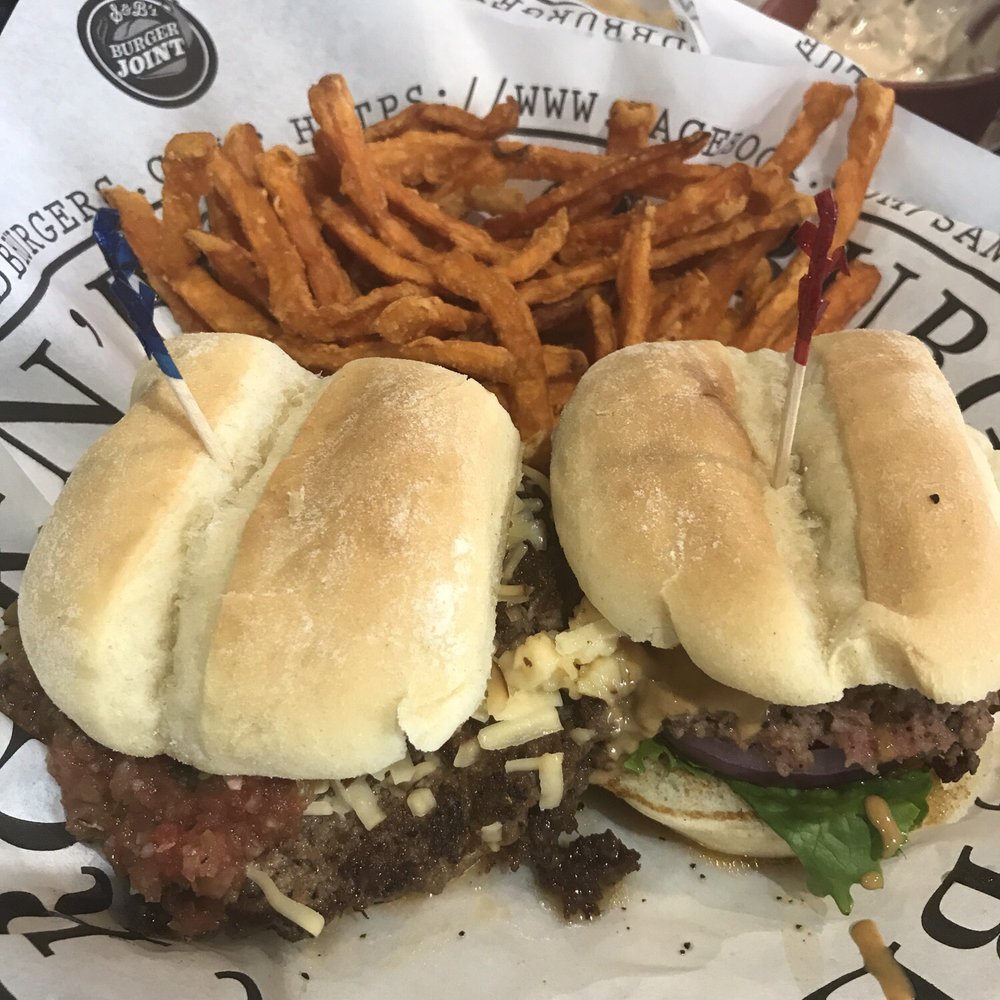 THE BEST 10 Burgers near Mustang, OK 73064 Last Updated August 2021