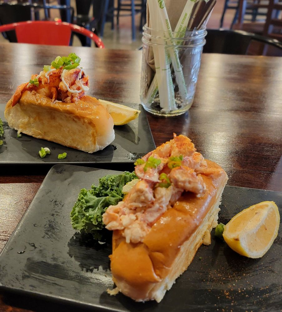 LOBSTER & BEER NASA Updated November 2024 20801 Gulf Fwy, ster