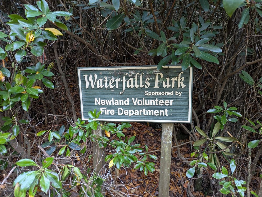Waterfalls Park Logo