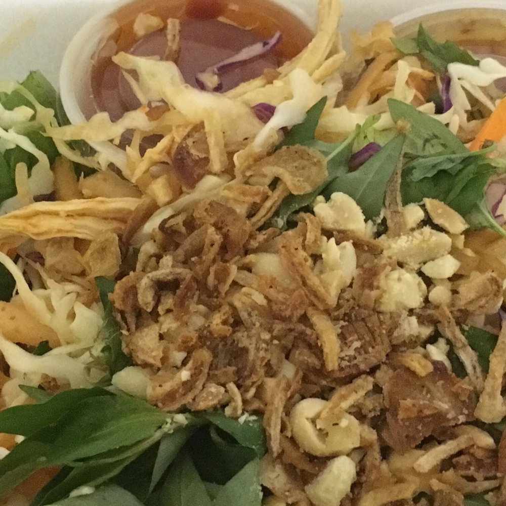 Super Pho - Waialae - Chicken salad - Vietnamese Near Me - Honolulu, Hawaii Super Pho - Waialae - Chicken salad - Vietnamese Near Me - Honolulu, Hawaii